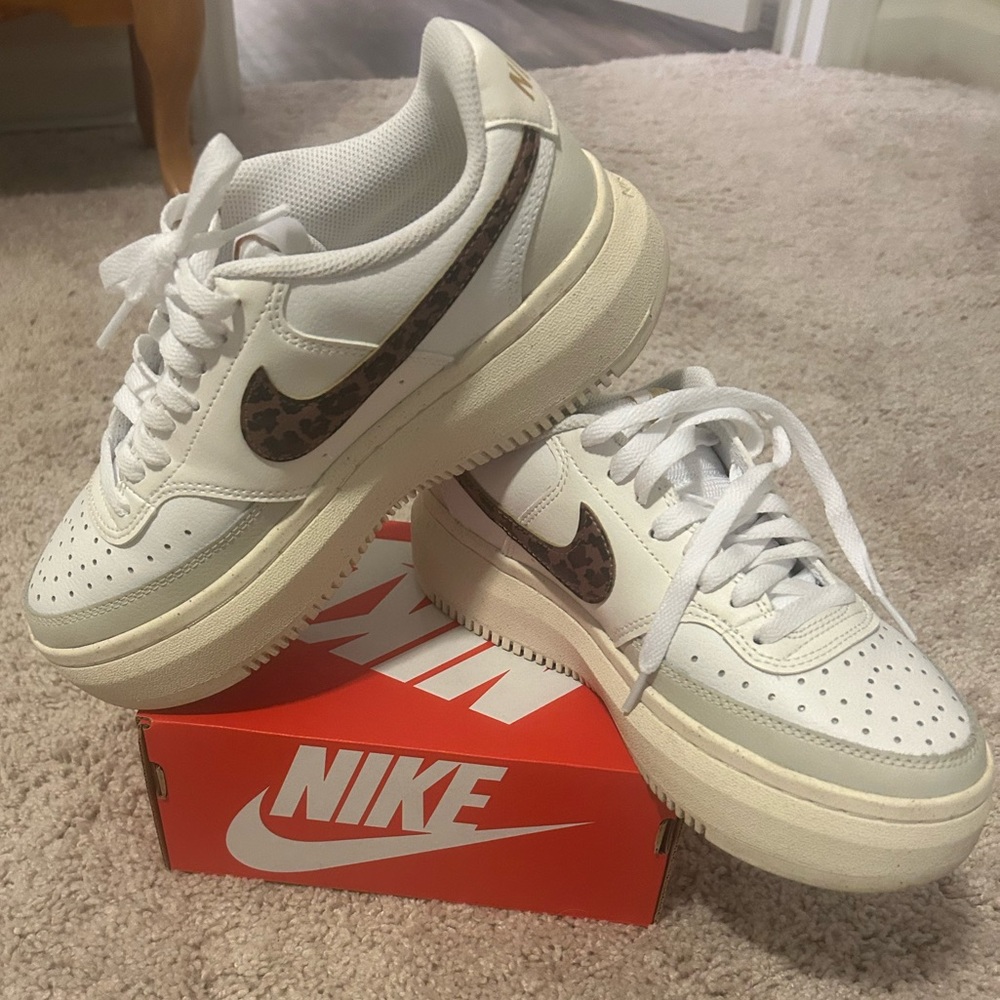 (WMNS) Nike Court Vision Alta Low-Top Sneakers White/Brown/Leopard DO2791-100